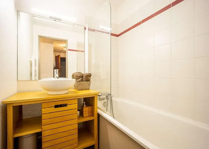 6 Personnes A Lary Village Avec Balcon - Fr-1-296-434 * Saint-Lary-Soulan