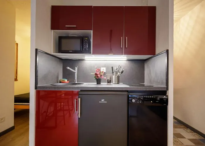 6 Personnes A Lary Village Avec Balcon - Fr-1-296-434 * سانت لاري سولون